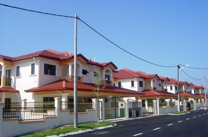 Taman Taming Maju, Balakong, 2 Storey Linked Semi-Detached Houses, Type Maple