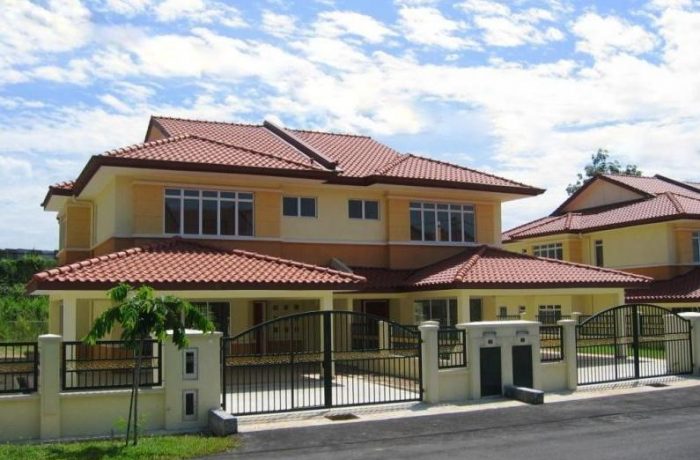 Taman Bukit Serdang, Bukit Serdang, 2 Storey Semi-Detached Houses