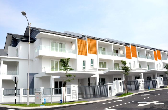 Taman Taming Indah 2, Sungai Long, 3 Storey Super Link Houses, Phase 2